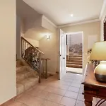 Villa Malagasuite Olmedo With Private Pool Benalmádena