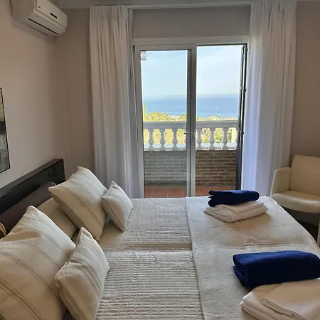 Malagasuite Olmedo With Private Pool Villa Benalmádena